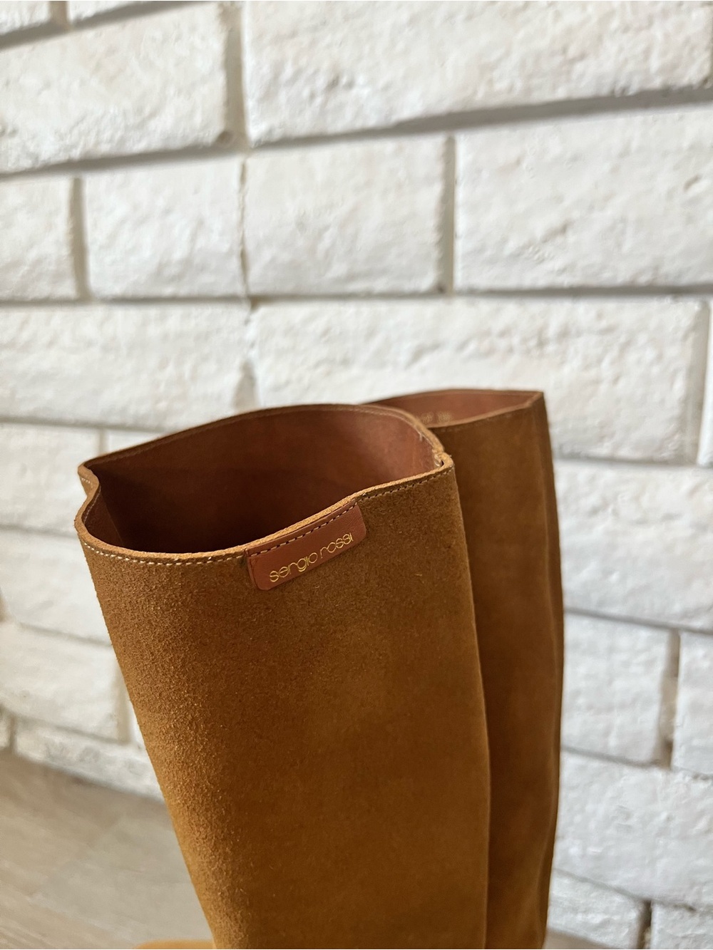 Sergio Rossi Chestnut Tan Suede Boot 38.5 - Picture 6 of 10